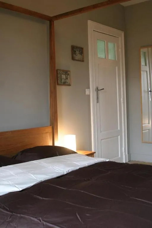 *** Bed & Breakfast B&B Leopold II Sint-Jans-Molenbeek Belgium