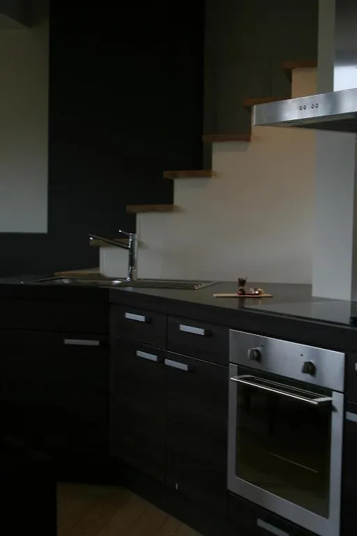 B&B Leopold II Sint-Jans-Molenbeek Bed & Breakfast